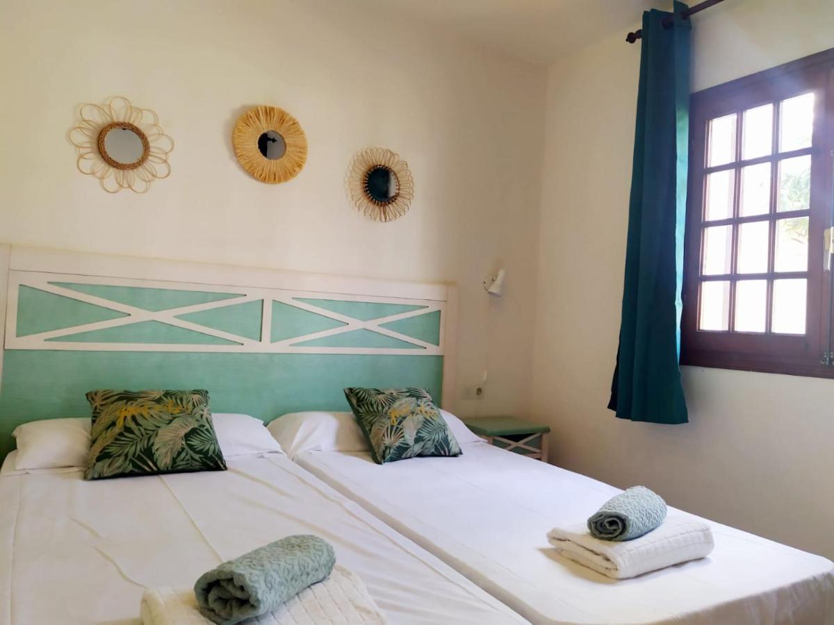 Cheap & Chic Apartamentos En Son Bou De 2 Dormitorios Eksteriør bilde